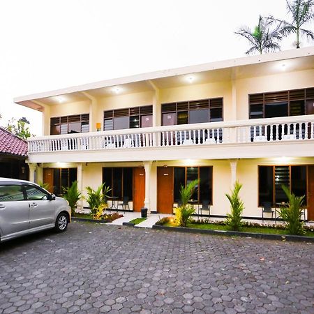 Oyo 93136 Hotel Santo Djaya 2 Bogor Extérieur photo