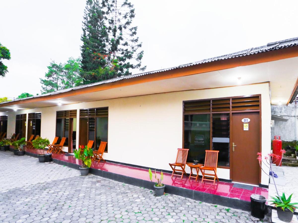 Oyo 93136 Hotel Santo Djaya 2 Bogor Extérieur photo