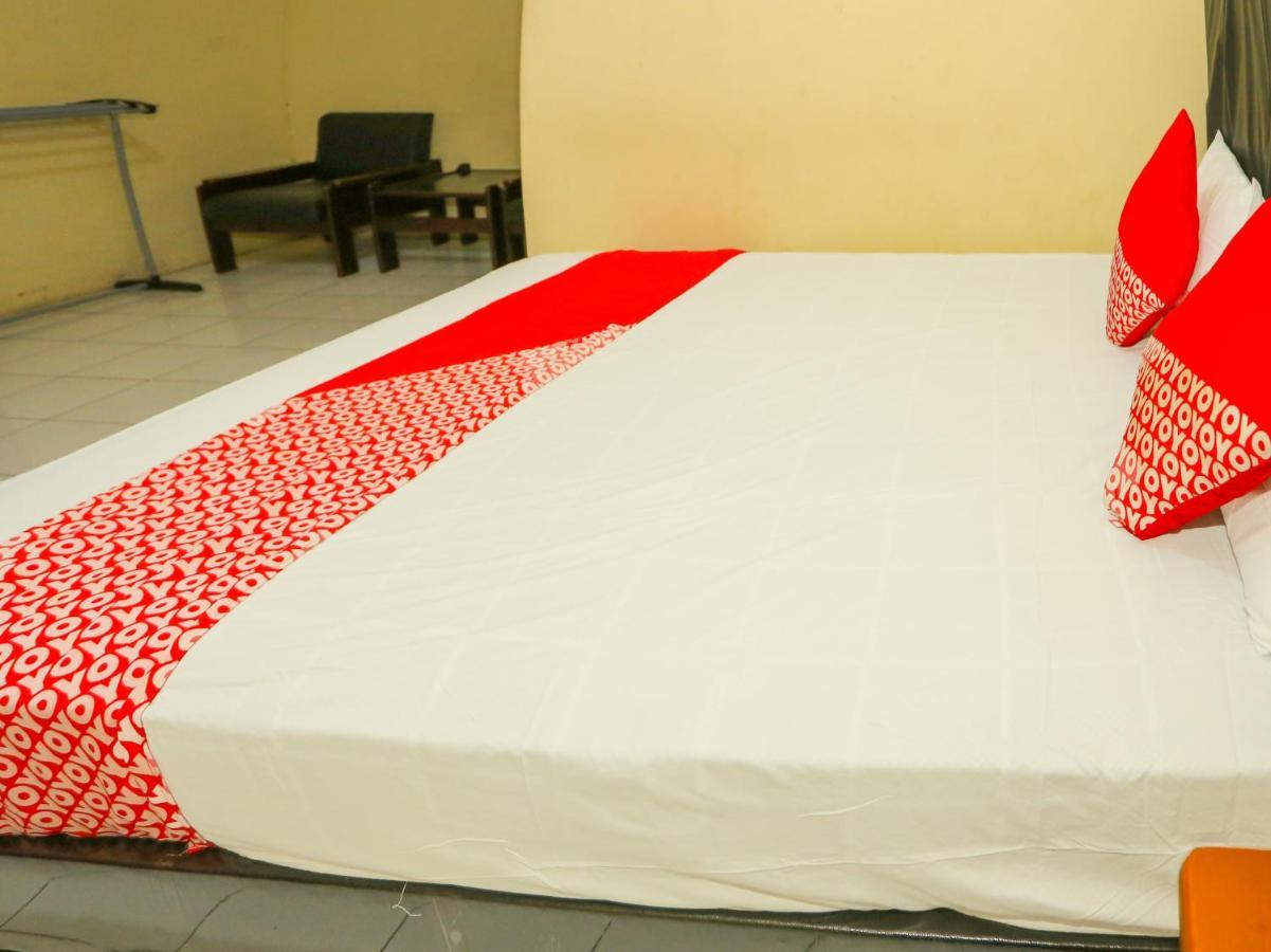 Oyo 93136 Hotel Santo Djaya 2 Bogor Extérieur photo