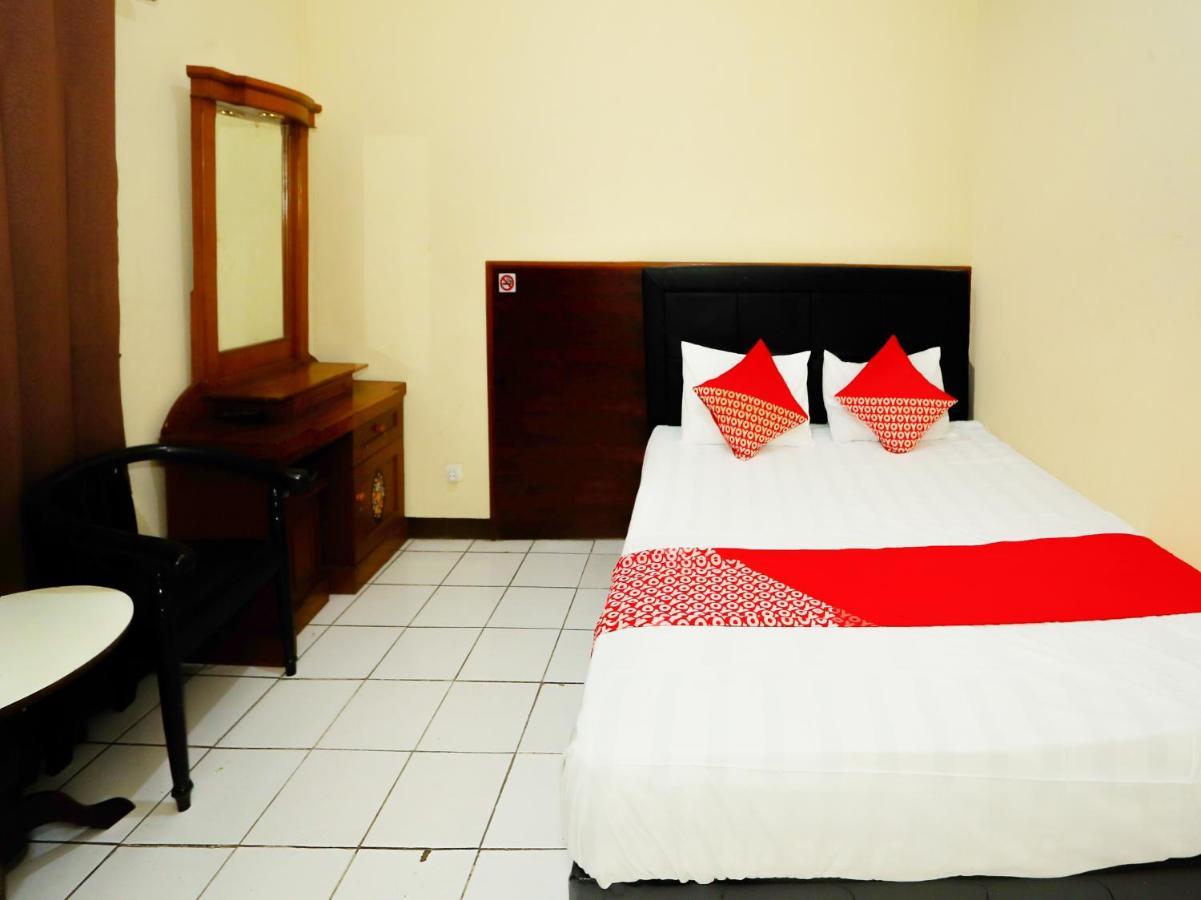 Oyo 93136 Hotel Santo Djaya 2 Bogor Extérieur photo