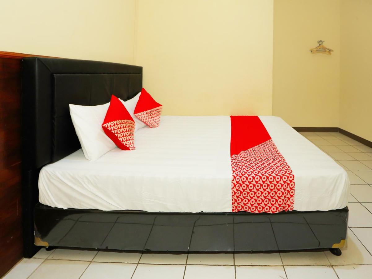 Oyo 93136 Hotel Santo Djaya 2 Bogor Extérieur photo