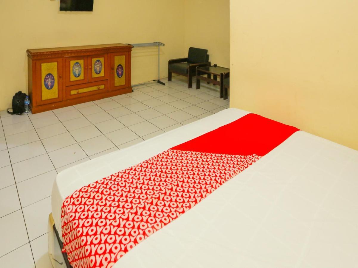 Oyo 93136 Hotel Santo Djaya 2 Bogor Extérieur photo